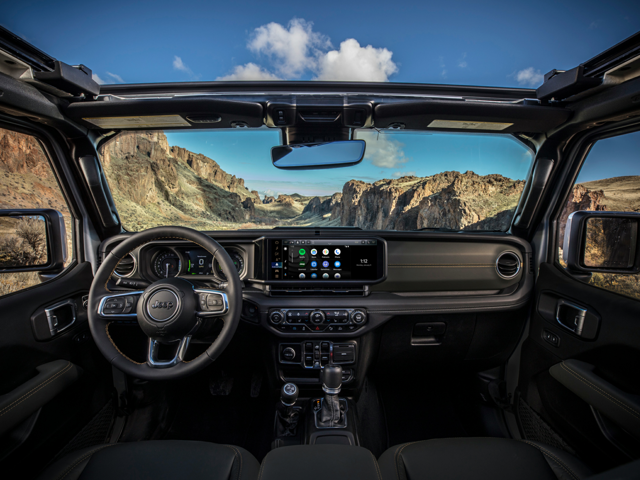 2024 Jeep Grand Cherokee 4xe interior