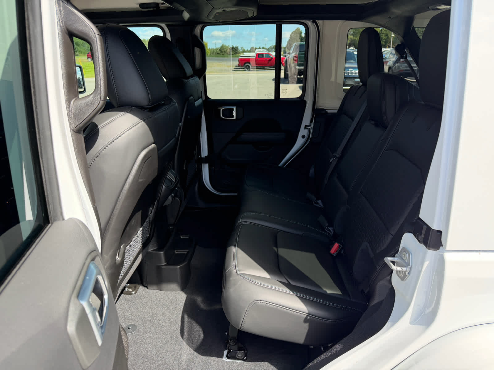 2027 Jeep Wrangler WRANGLER 4-DOOR REWIND
