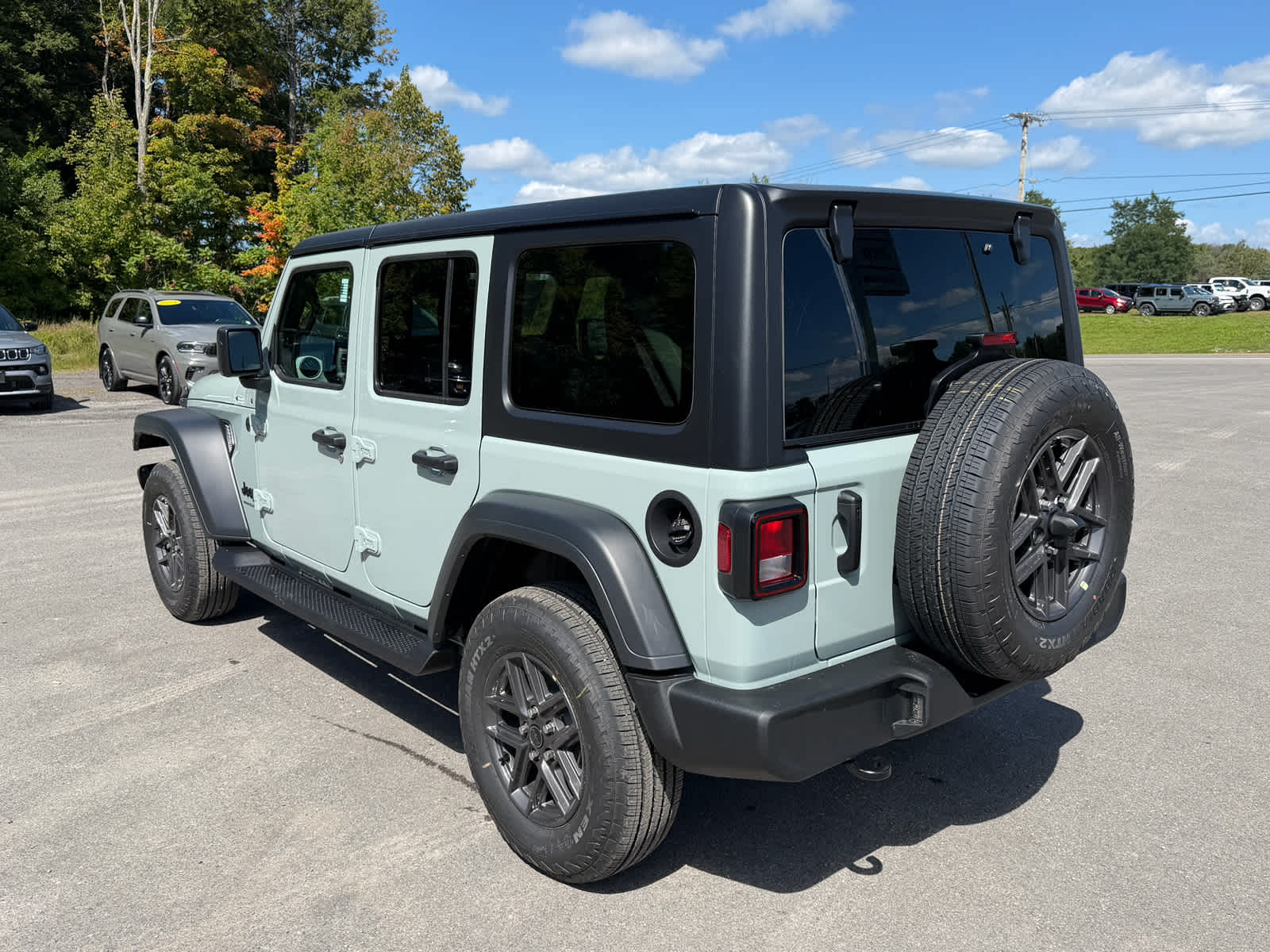 2027 Jeep Wrangler WRANGLER 4-DOOR SPORT S