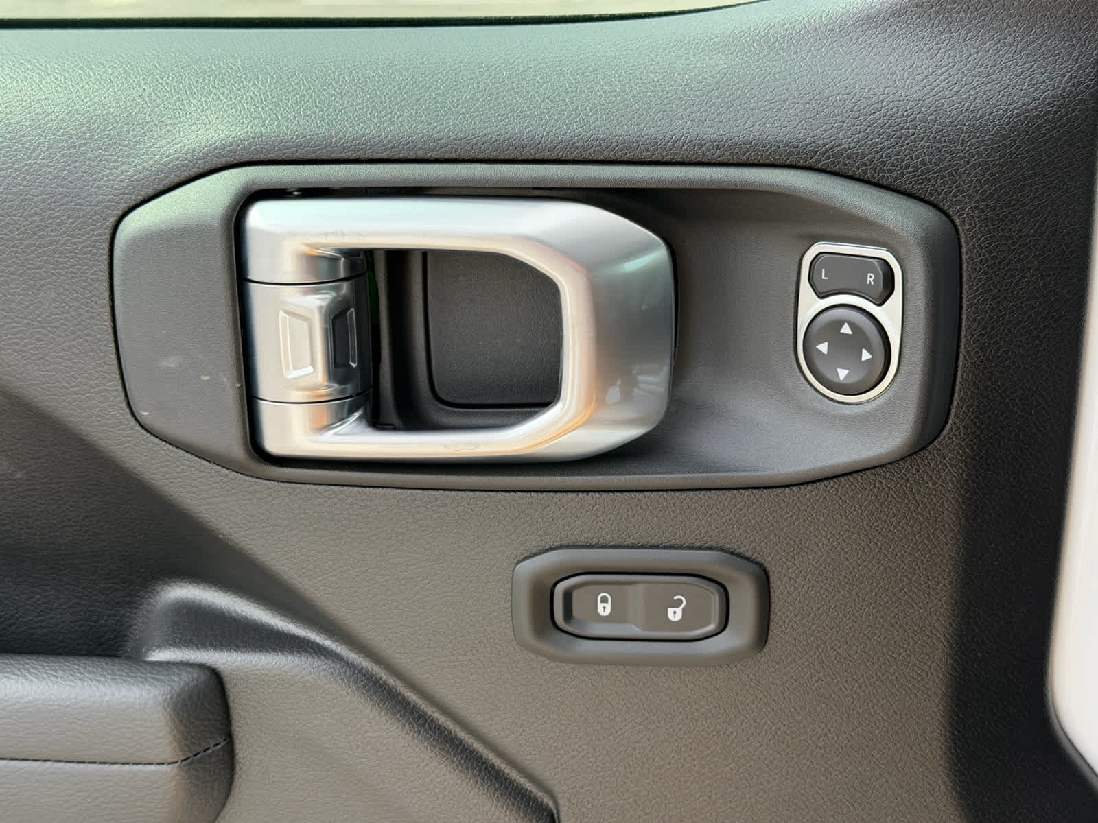 2026 Jeep Wrangler 4-Door Sport