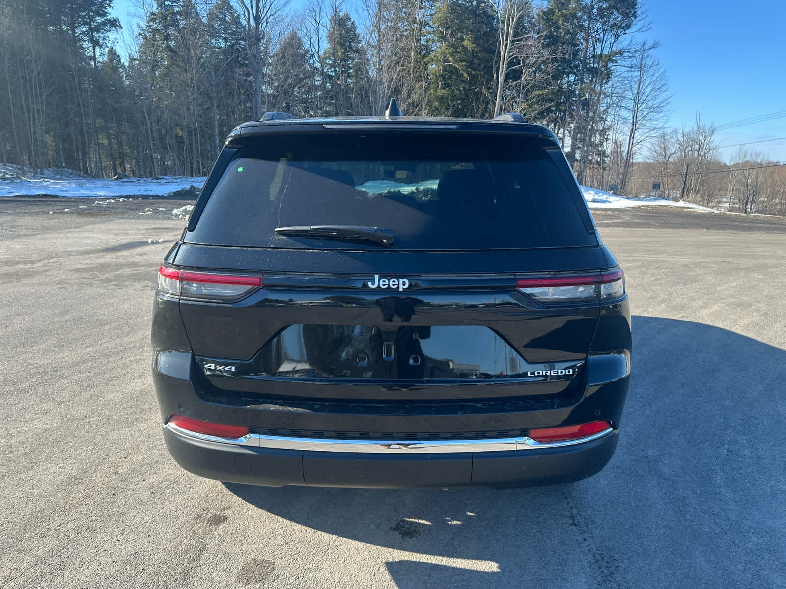 2026 Jeep Grand Cherokee GRAND CHEROKEE LAREDO X 4X4