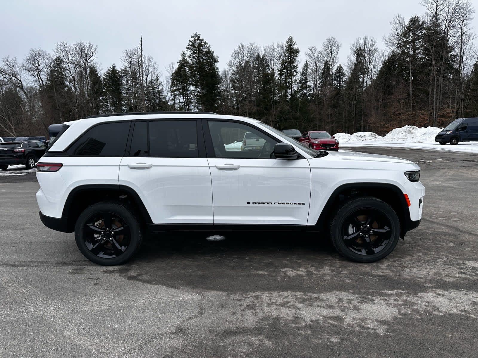 2025 Jeep Grand Cherokee GRAND CHEROKEE ALTITUDE X 4X4