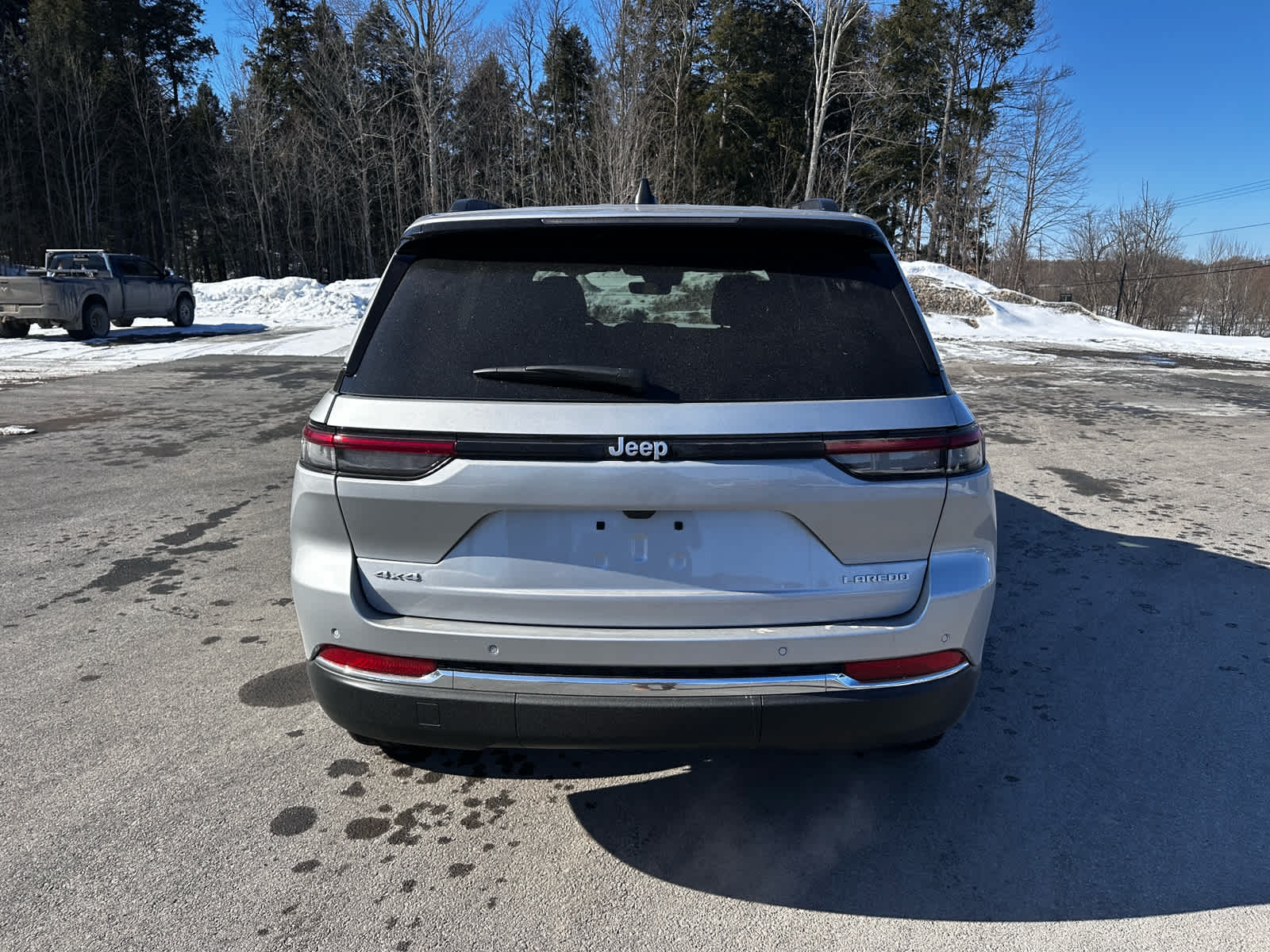 2026 Jeep Grand Cherokee GRAND CHEROKEE LAREDO 4X4