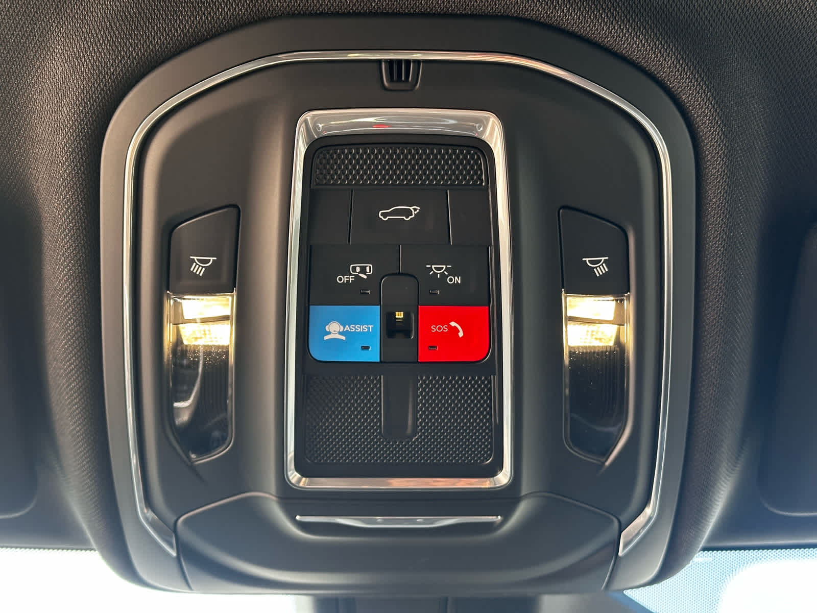 2025 Jeep Grand Cherokee GRAND CHEROKEE ALTITUDE 4X4