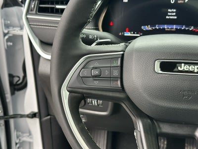 2026 Jeep Grand Cherokee GRAND CHEROKEE LAREDO X 4X4