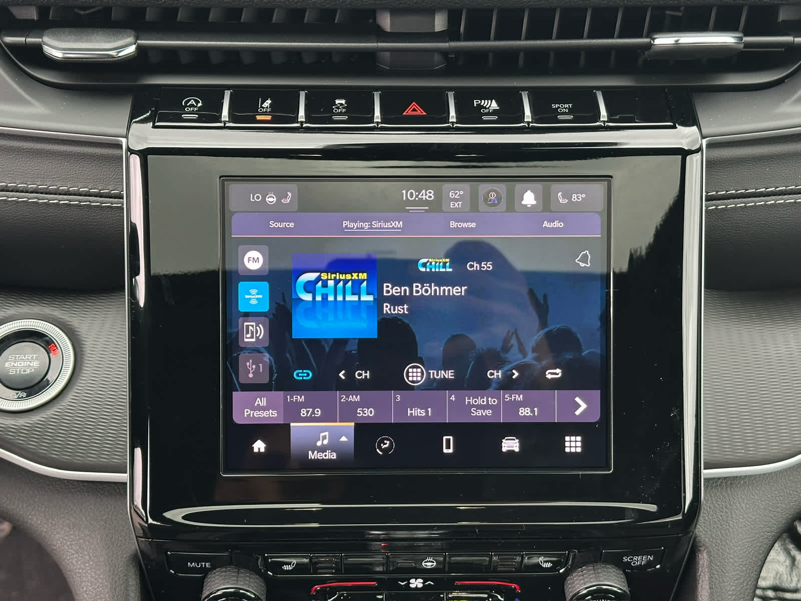 2026 Jeep Grand Cherokee GRAND CHEROKEE LAREDO X 4X4