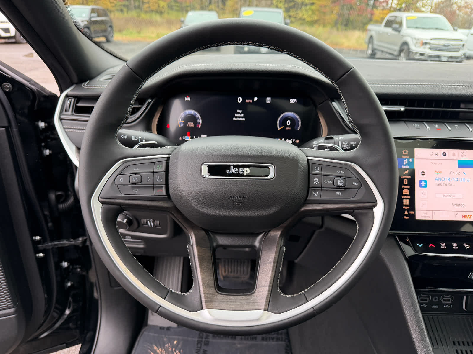 2027 Jeep Grand Cherokee GRAND CHEROKEE LAREDO ALTITUDE 4X4