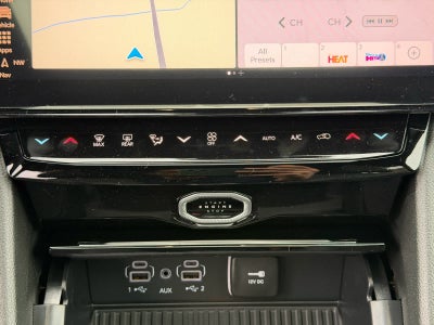 2027 Jeep Grand Cherokee GRAND CHEROKEE LAREDO ALTITUDE 4X4