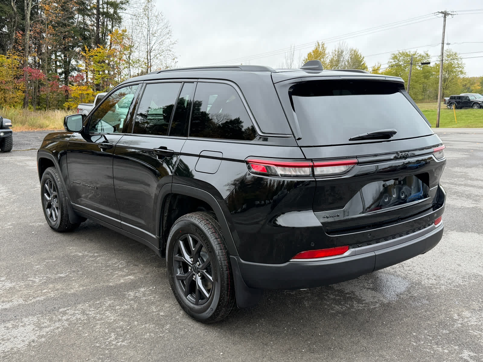 2027 Jeep Grand Cherokee GRAND CHEROKEE LAREDO ALTITUDE 4X4