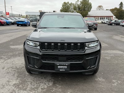 2027 Jeep Grand Cherokee GRAND CHEROKEE LAREDO ALTITUDE 4X4