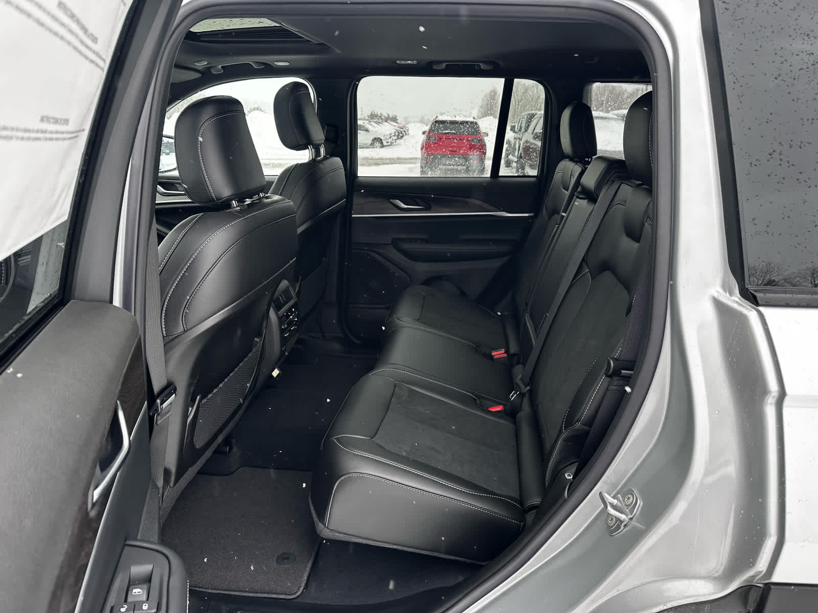 2026 Jeep Grand Cherokee GRAND CHEROKEE LAREDO ALTITUDE 4X4