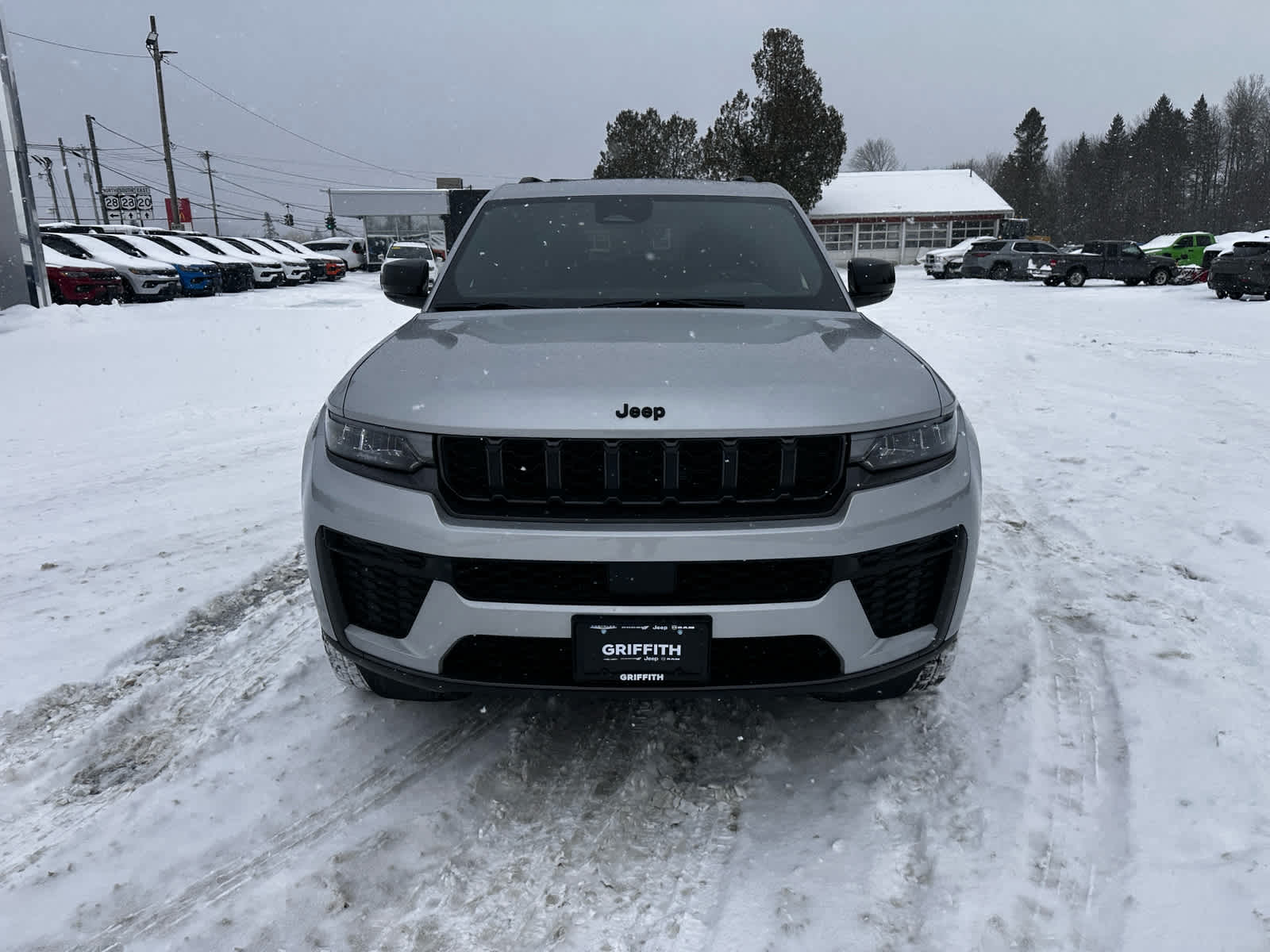 2026 Jeep Grand Cherokee GRAND CHEROKEE LAREDO ALTITUDE 4X4