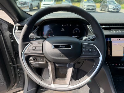 2027 Jeep Grand Cherokee GRAND CHEROKEE LAREDO ALTITUDE 4X4