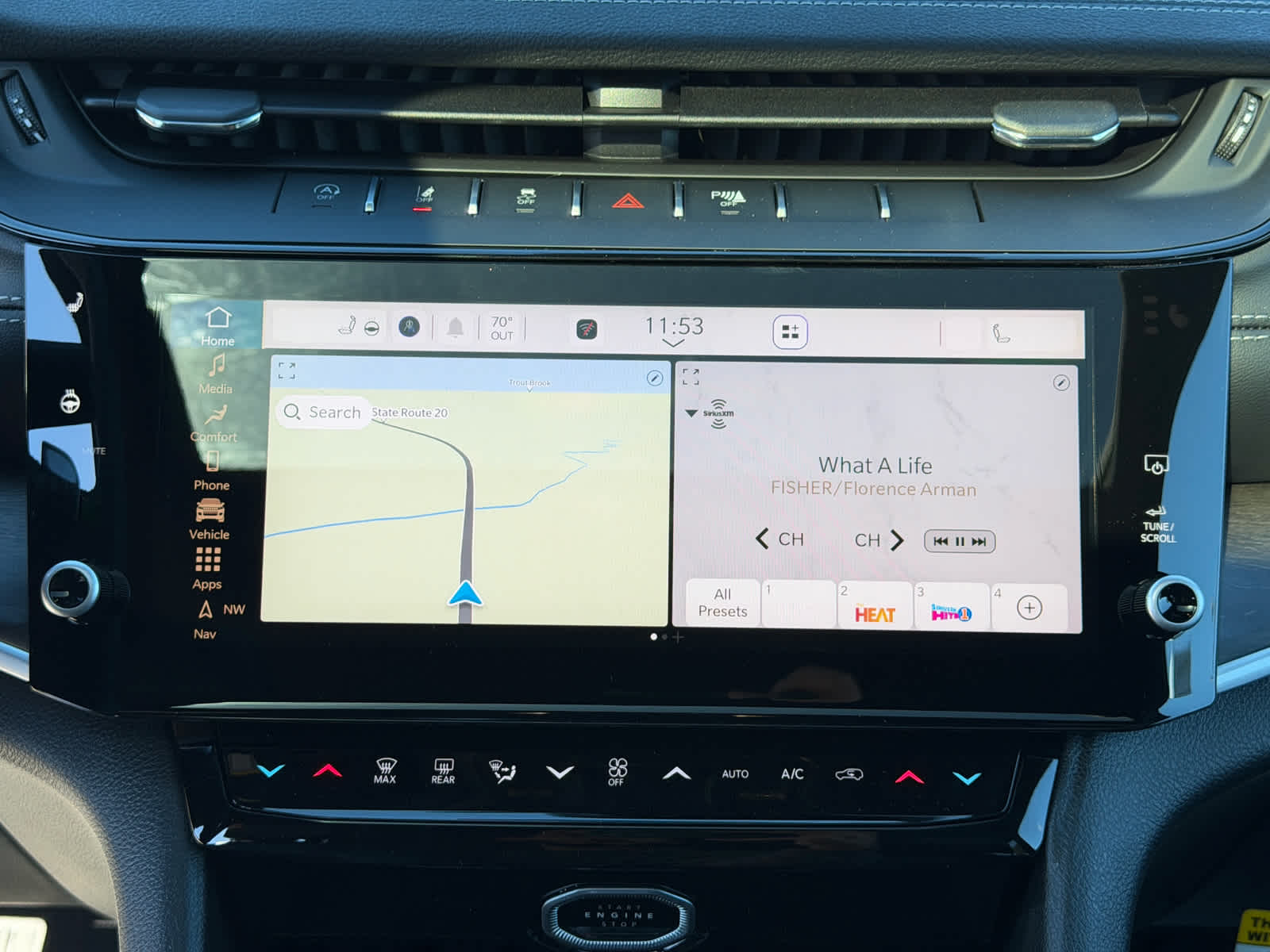 2027 Jeep Grand Cherokee GRAND CHEROKEE LAREDO ALTITUDE 4X4