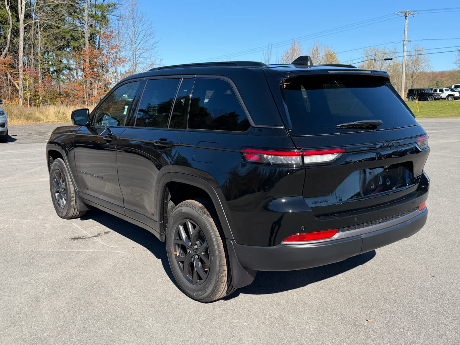 2027 Jeep Grand Cherokee GRAND CHEROKEE LAREDO ALTITUDE 4X4