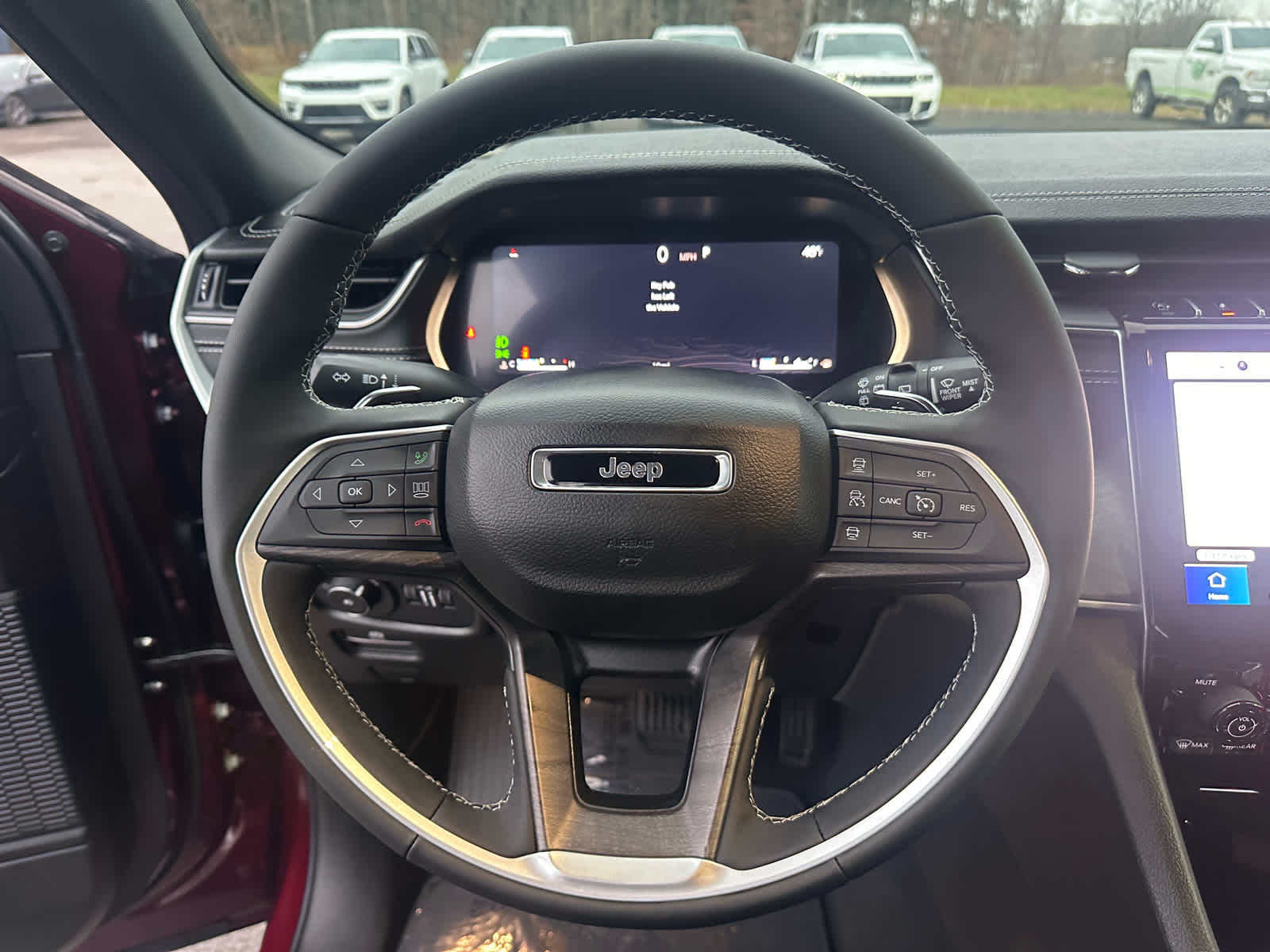 2025 Jeep Grand Cherokee GRAND CHEROKEE LIMITED 4X4