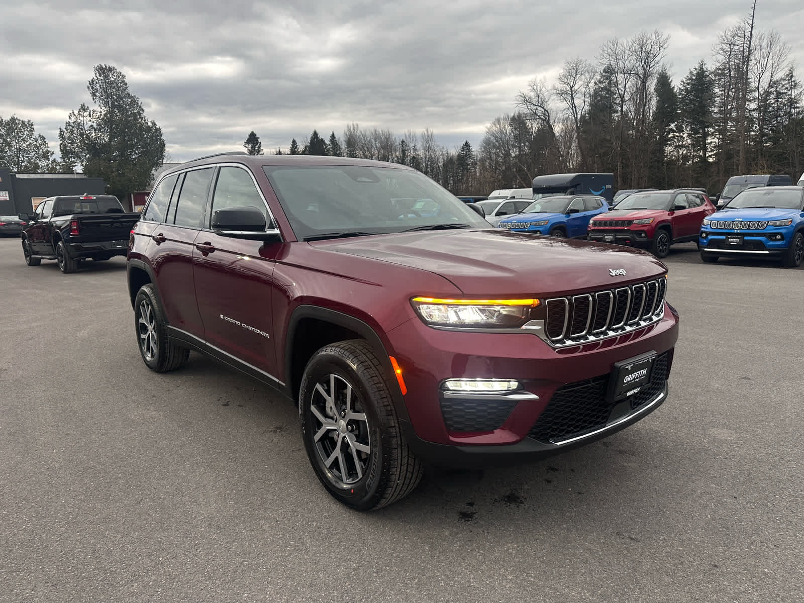 2025 Jeep Grand Cherokee GRAND CHEROKEE LIMITED 4X4