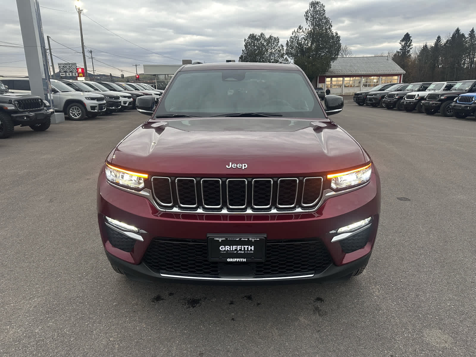 2025 Jeep Grand Cherokee GRAND CHEROKEE LIMITED 4X4
