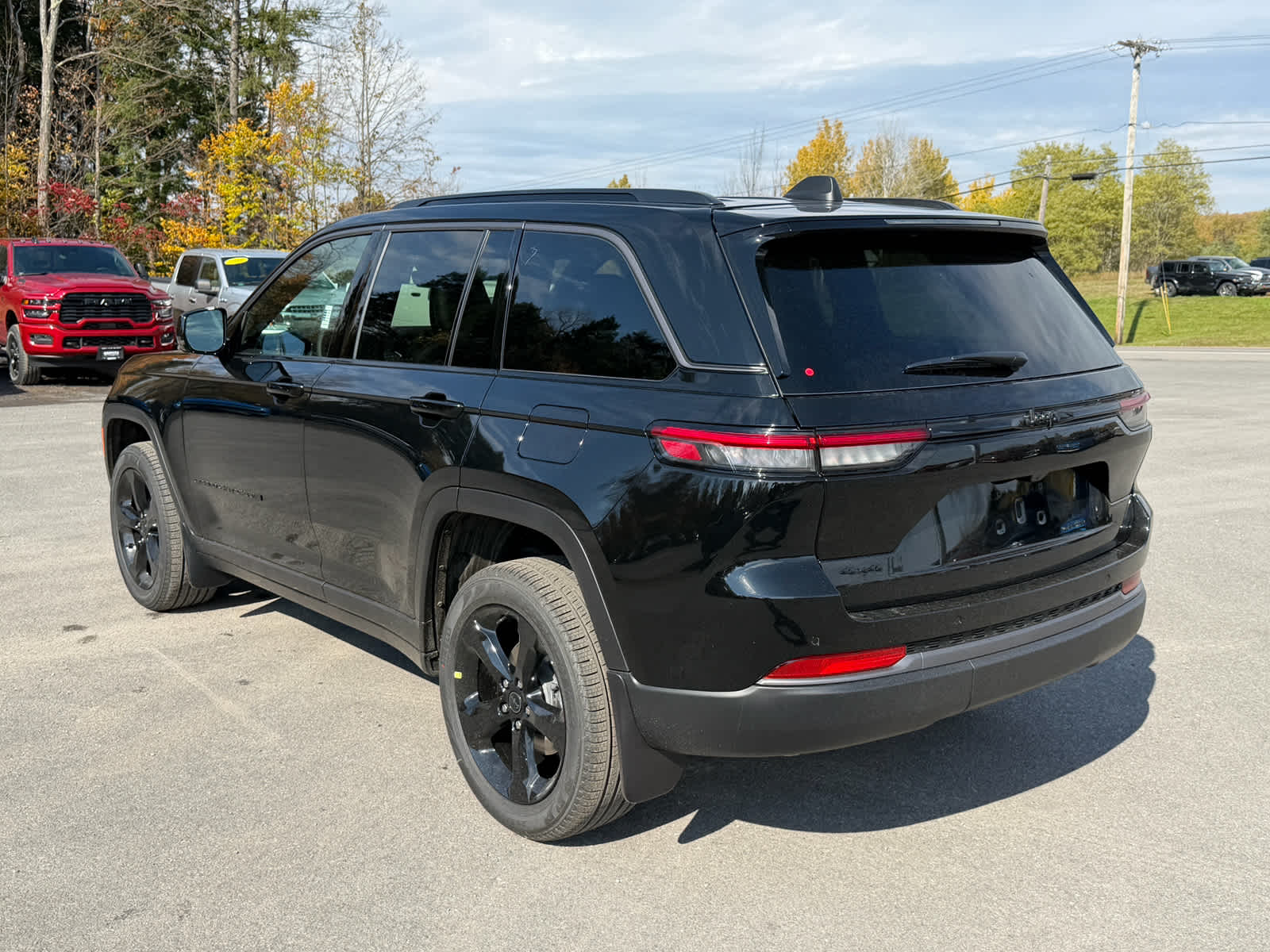 2027 Jeep Grand Cherokee GRAND CHEROKEE LIMITED 4X4