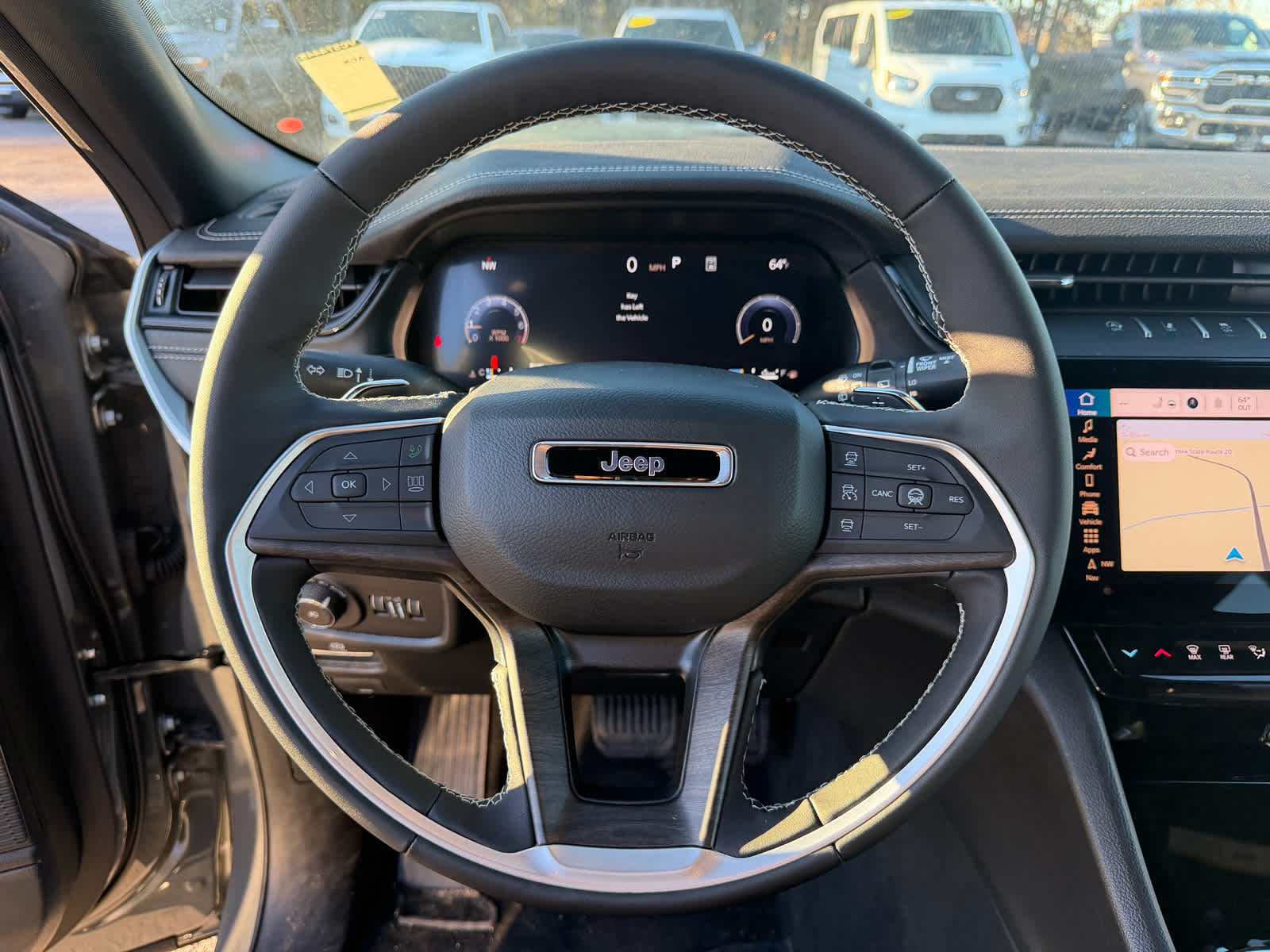 2027 Jeep Grand Cherokee GRAND CHEROKEE LIMITED 4X4