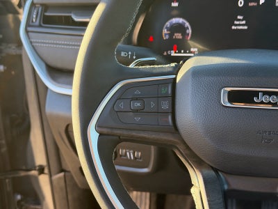 2027 Jeep Grand Cherokee GRAND CHEROKEE LIMITED 4X4
