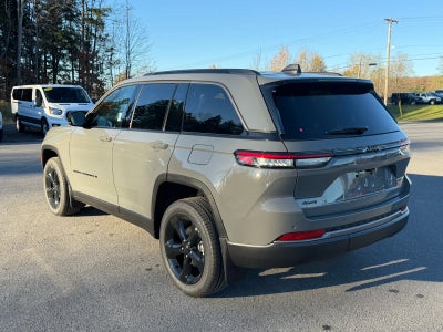 2027 Jeep Grand Cherokee GRAND CHEROKEE LIMITED 4X4