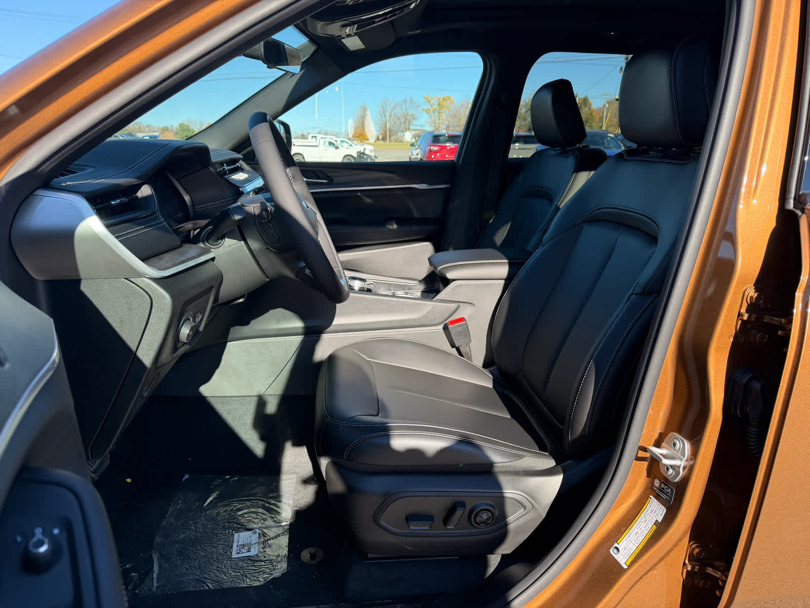 2027 Jeep Grand Cherokee GRAND CHEROKEE LIMITED 4X4