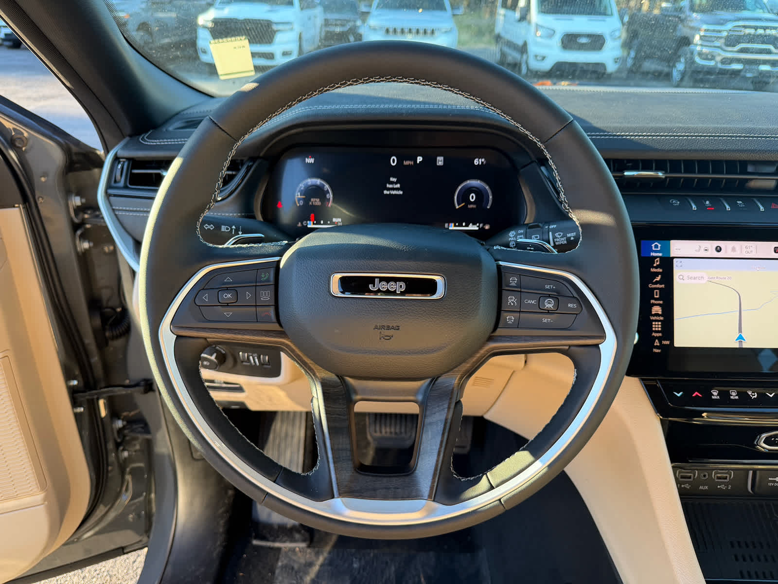 2027 Jeep Grand Cherokee GRAND CHEROKEE LIMITED 4X4