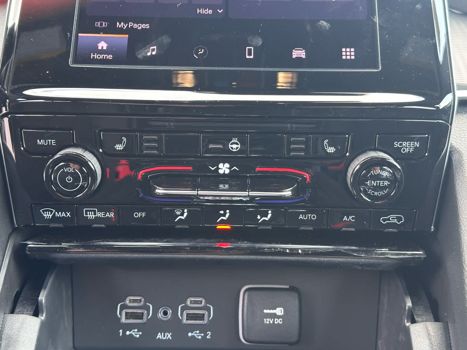 2025 Jeep Grand Cherokee GRAND CHEROKEE L LAREDO X 4X4