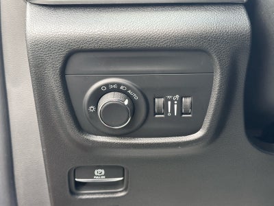 2025 Jeep Grand Cherokee GRAND CHEROKEE L LAREDO X 4X4