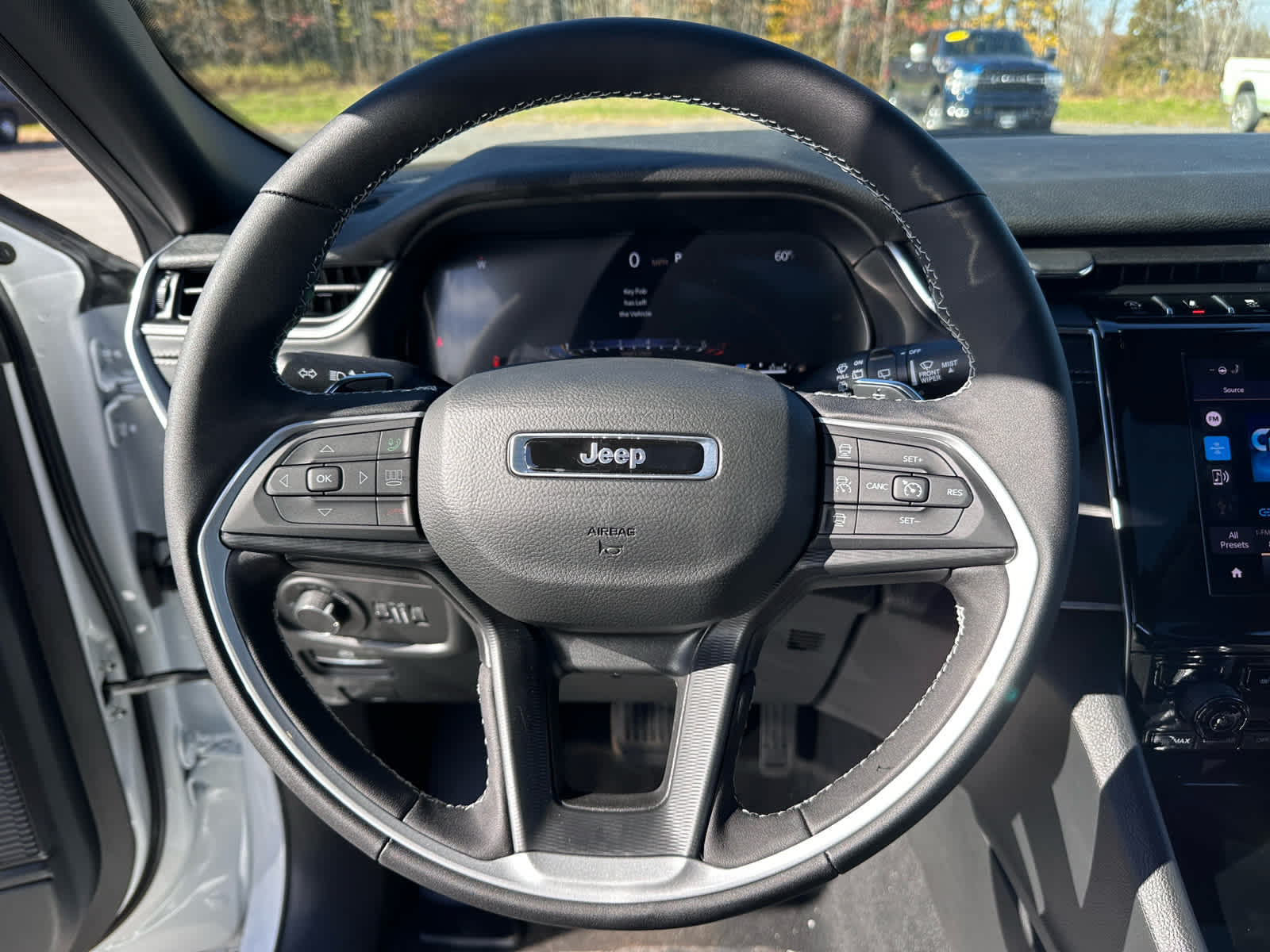 2025 Jeep Grand Cherokee GRAND CHEROKEE L ALTITUDE X 4X4