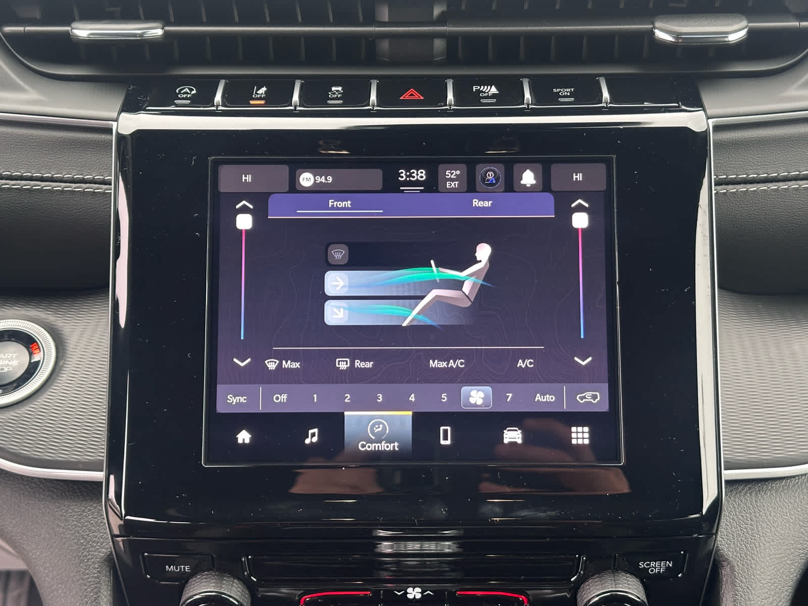 2025 Jeep Grand Cherokee GRAND CHEROKEE L LAREDO X 4X4