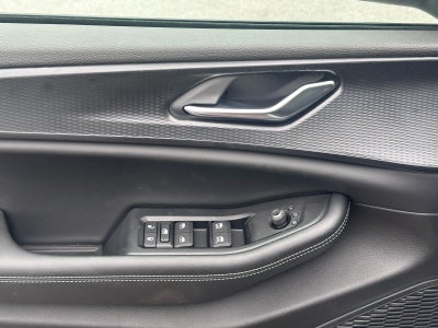 2025 Jeep Grand Cherokee GRAND CHEROKEE L LAREDO X 4X4