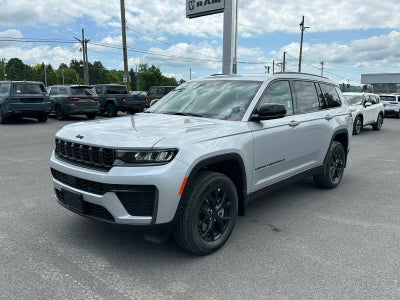 2026 Jeep Grand Cherokee GRAND CHEROKEE L LAREDO ALTITUDE 4X4