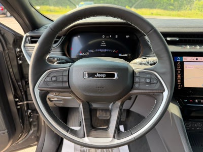 2026 Jeep Grand Cherokee GRAND CHEROKEE L LAREDO ALTITUDE 4X4