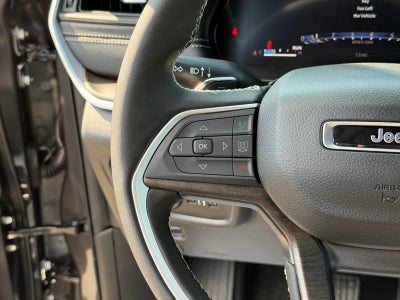 2026 Jeep Grand Cherokee GRAND CHEROKEE L LAREDO ALTITUDE 4X4