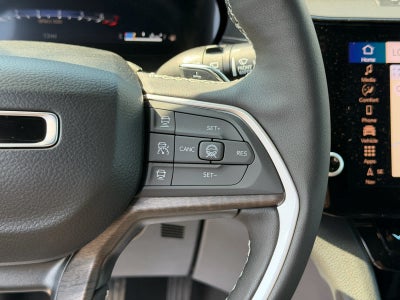 2026 Jeep Grand Cherokee GRAND CHEROKEE L LAREDO ALTITUDE 4X4