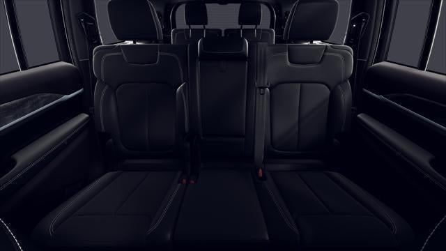 2026 Jeep Grand Cherokee GRAND CHEROKEE L LAREDO ALTITUDE 4X4