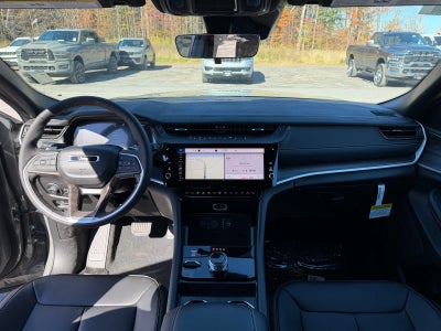 2027 Jeep Grand Cherokee GRAND CHEROKEE L LIMITED 4X4