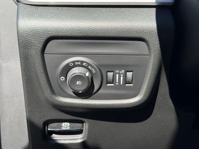 2027 Jeep Grand Cherokee GRAND CHEROKEE L LIMITED 4X4