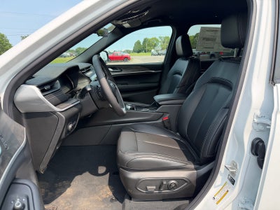 2026 Jeep Grand Cherokee GRAND CHEROKEE L LIMITED 4X4