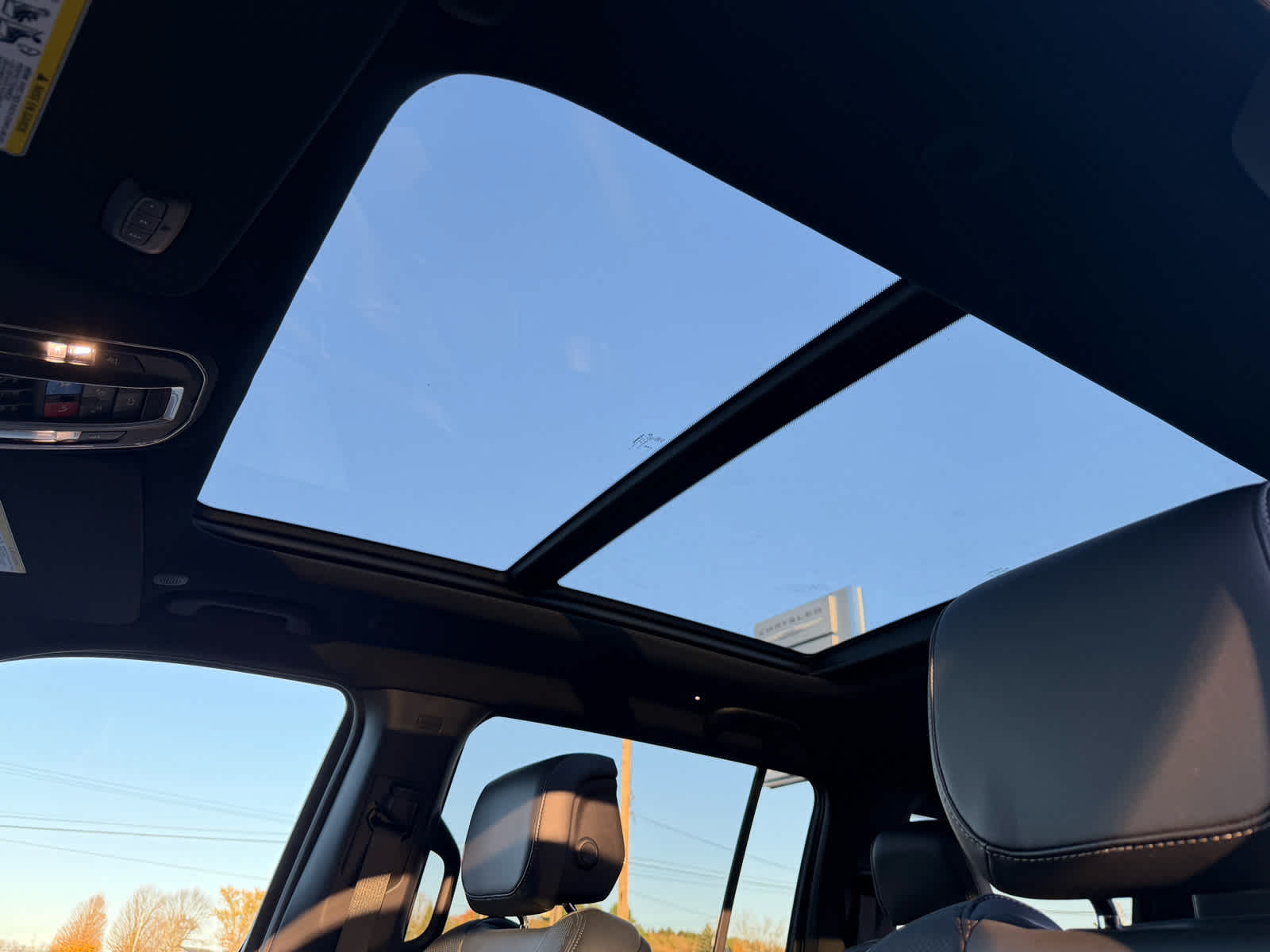 2027 Jeep Grand Wagoneer GRAND WAGONEER UPLAND 4X4
