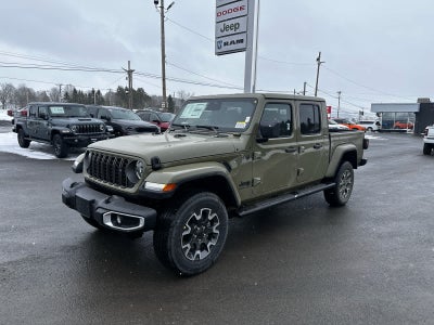 2026 Jeep Gladiator GLADIATOR SAHARA 4X4