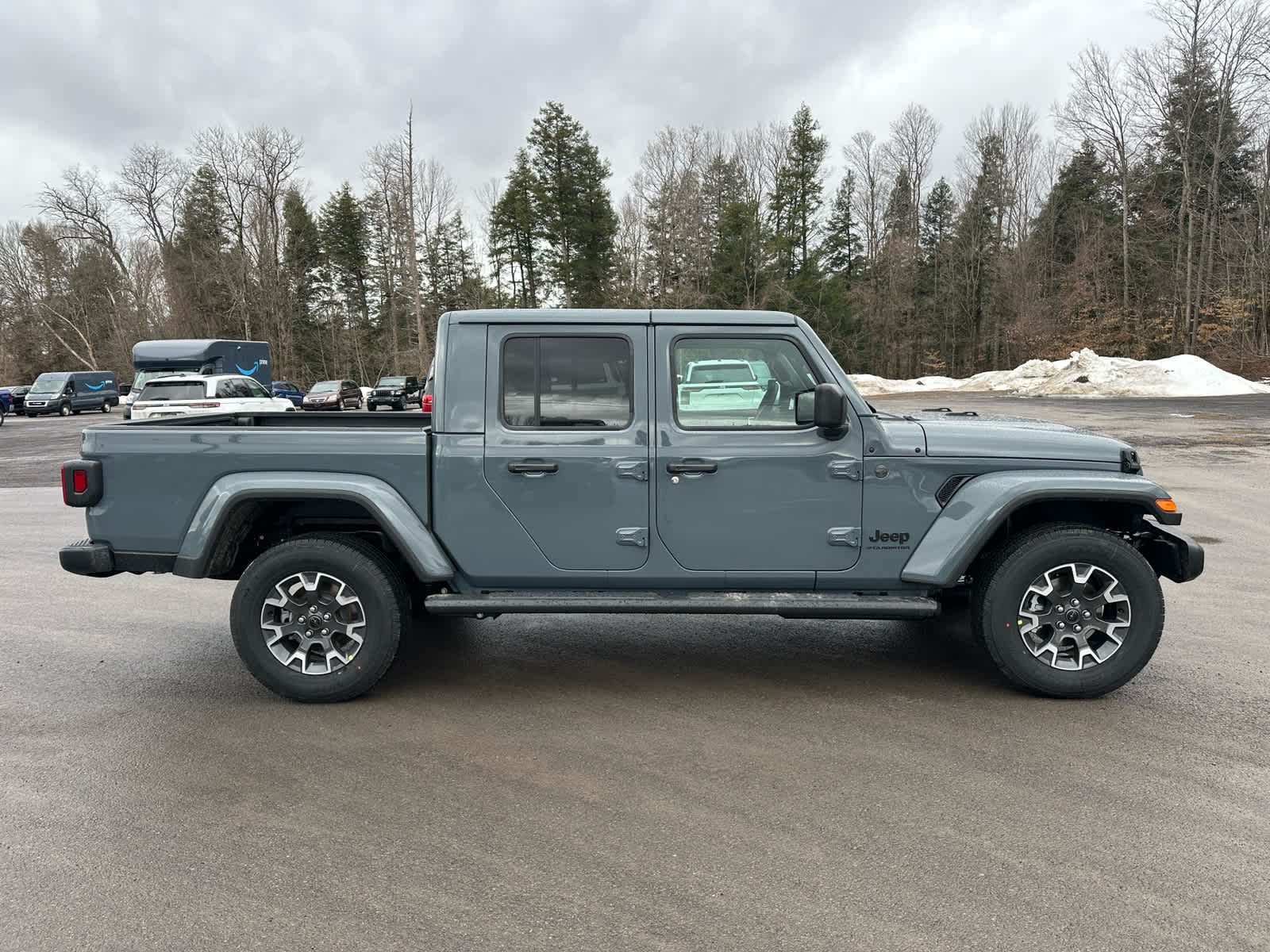 2026 Jeep Gladiator GLADIATOR SAHARA 4X4