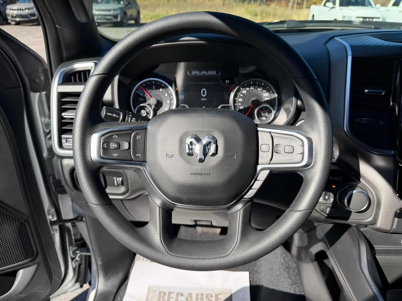 2026 RAM Ram 1500 RAM 1500 EXPRESS QUAD CAB 4X4 6'4' BOX