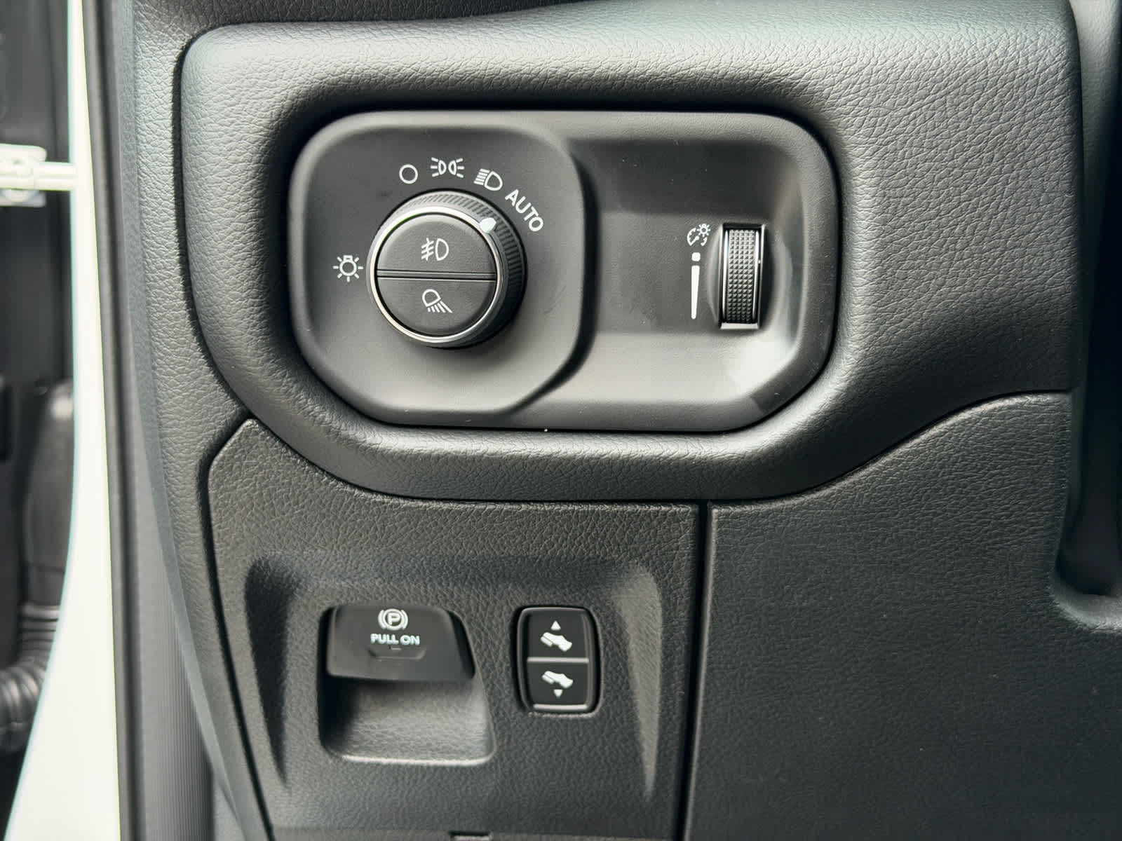 2027 RAM Ram 1500 RAM 1500 BIG HORN CREW CAB 4X4 5'7' BOX