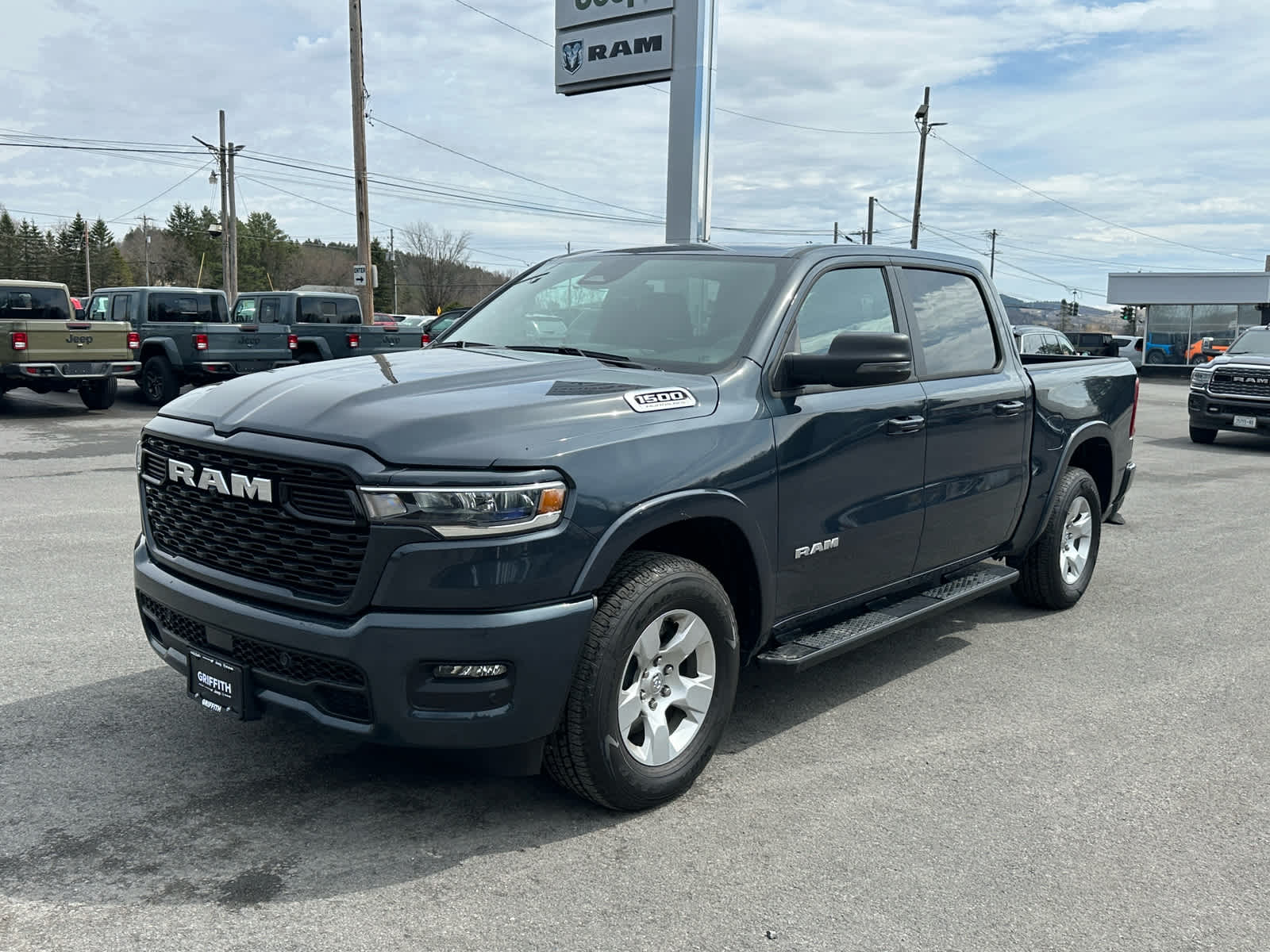 2026 RAM 1500 RAM 1500 BIG HORN CREW CAB 4X4 5'7' BOX