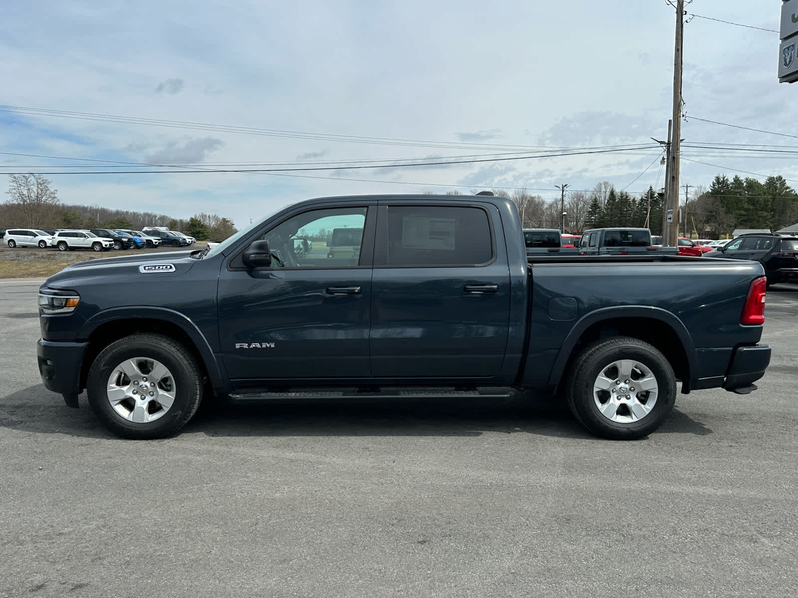 2026 RAM 1500 RAM 1500 BIG HORN CREW CAB 4X4 5'7' BOX
