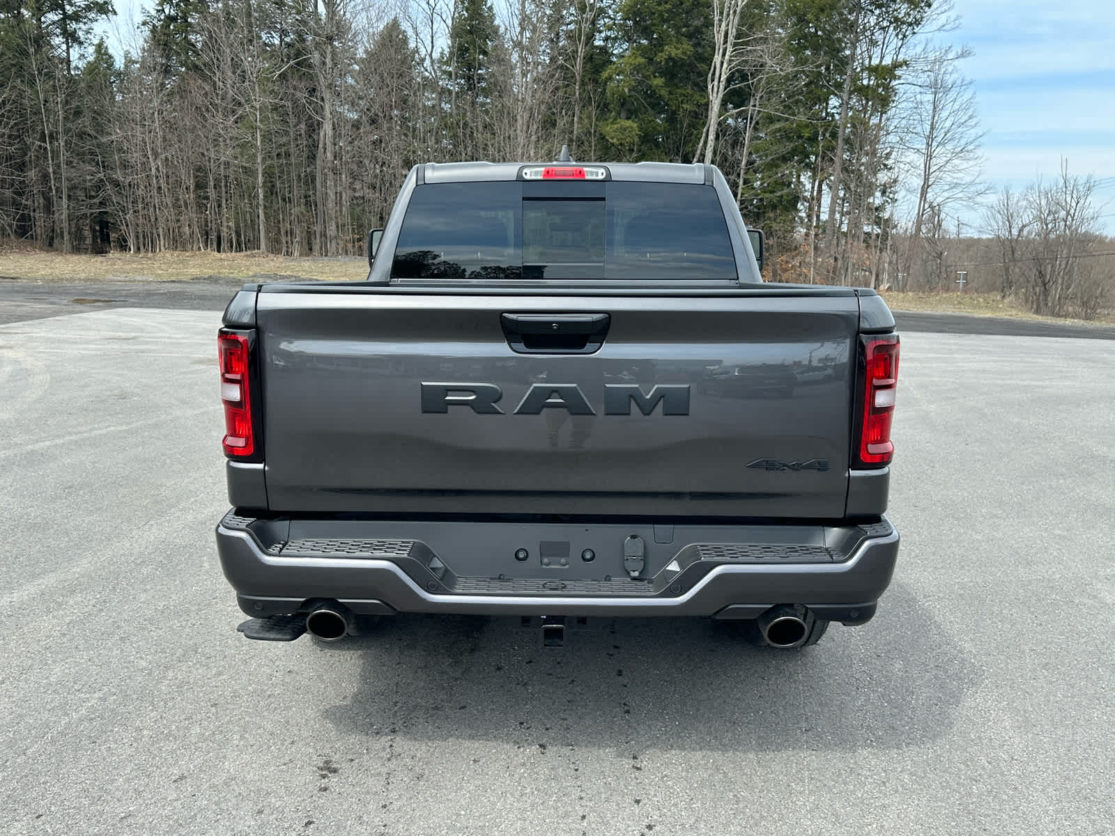 2026 RAM Ram 1500 RAM 1500 EXPRESS CREW CAB 4X4 5'7' BOX