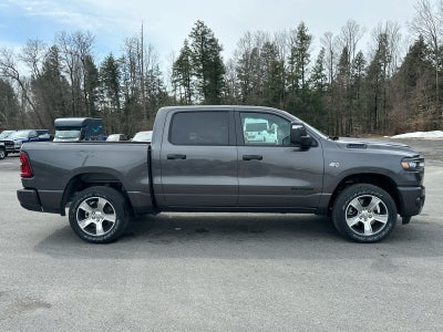 2026 RAM Ram 1500 RAM 1500 EXPRESS CREW CAB 4X4 5'7' BOX